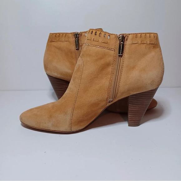 Vince Camuto Brown Suede Heeled Leather Zip Ankle Booties Size W 11M (148 Box 18 - Picture 2 of 11